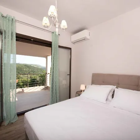 Tony's With Private Pool In Komilio Lefkada * Komilion